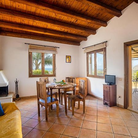 Solemar Sicilia - Le Casette Di Calzata กัมโปเฟลิเช ดิ โรชเชลลา ภายนอก รูปภาพ