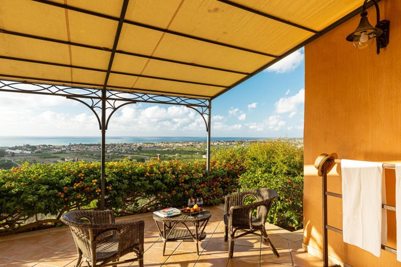Solemar Sicilia - Le Casette Di Calzata กัมโปเฟลิเช ดิ โรชเชลลา ภายนอก รูปภาพ
